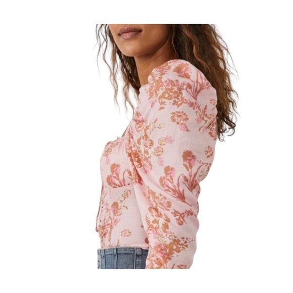 NWT $98 Free People Hilary Printed Top Size Small Pink Combo Smocked Back Blouse - Picture 5 of 16